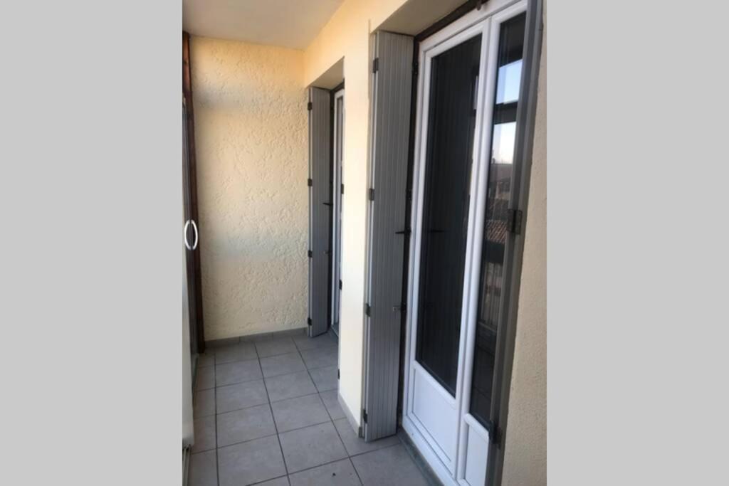 Grands Buffets Hebergement Appartement Narbonne Exterior foto