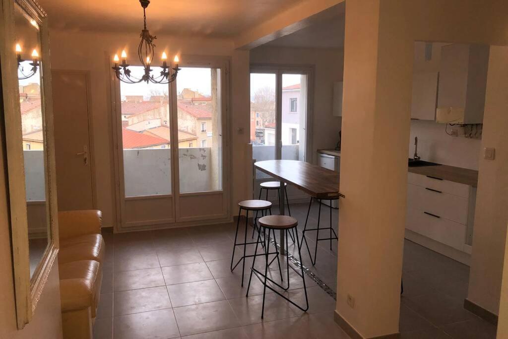 Grands Buffets Hebergement Appartement Narbonne Exterior foto